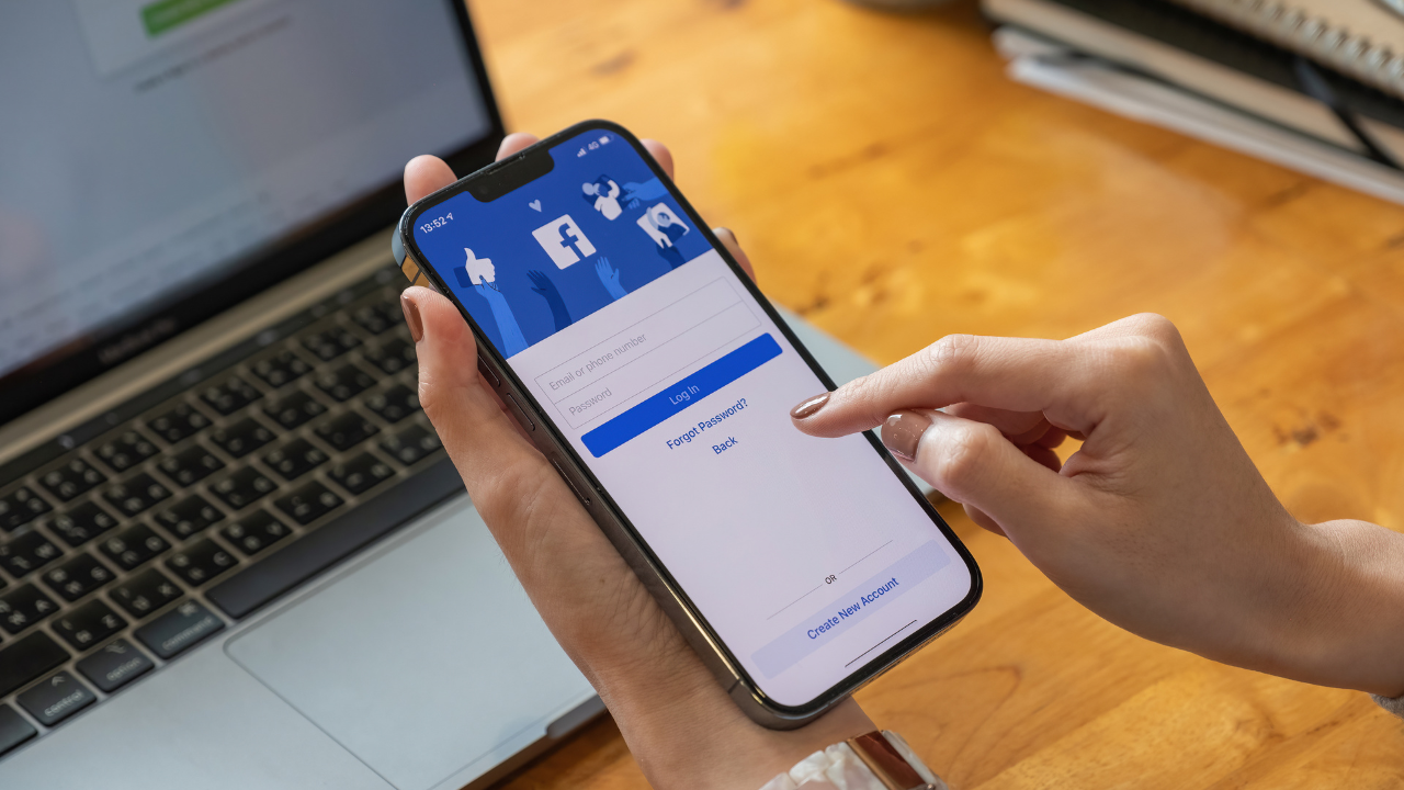 A Step-by-Step Guide to installing the Facebook Pixel on Your Website in 2022